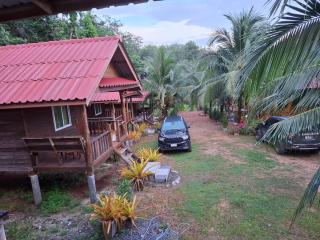 Fadel Bungalow ฟาดิลบังกะโล - 1
