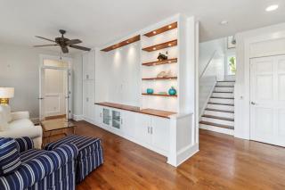 8 Sandlewood Court - 8