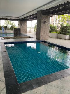 EDSA Heights Unit 3405 Cozy One Bedroom Penthouse Unit - 6