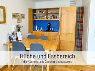 Salzkammergut Homes Gmunden - Suite Marie Antoinette, Blick auf den Stadtplatz, Traunseeblick - ideal für Paare und Kulturinteressierte - 2