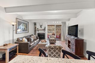 The Lodge at Lake Dillon 111 - 4