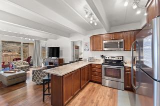 The Lodge at Lake Dillon 111 - 1