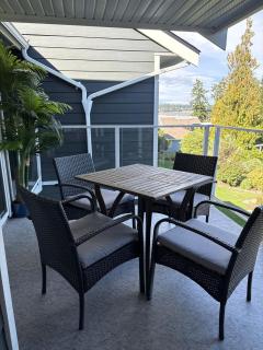 Oceanside GetAway at Pacific Shores - 2