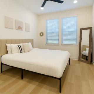 Worker friendly A plus Location Warm and Cozy - 1