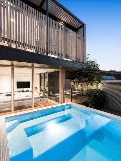 Cremorne Charm 5 Bedroom with a Heated Pool - 0
