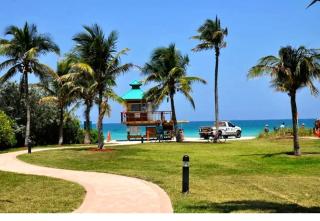 Beautiful Sunny Isles apt 1br with PRIVATE TERRACE - 7