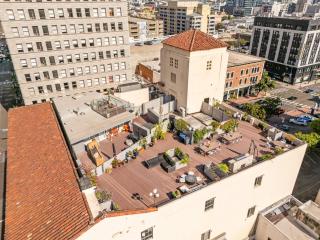 The Maxx Moses Art Loft Downtown San Diego - 2