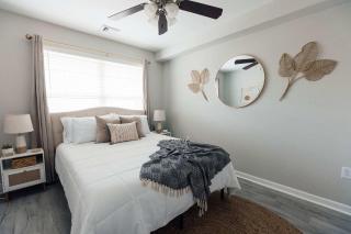 Spacious 3 Bed Condo Near ETSU - 2