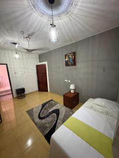 1 Bed 1 Bedroom On a Mainroad - 0