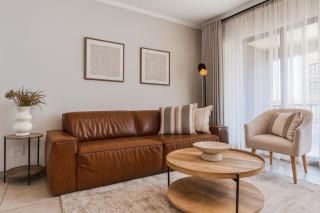 Cozy 2-Bedroom Apartment with Pool & Gym near Fourways Mall and Hospital - 7