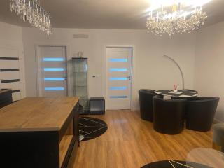 Vienna Luxury Dream Home - 3