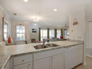 Sweet Location with Sophistication - 9