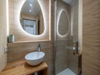 Renovated flat 250m from the beach - Town centre - 2BR 6p - Juan-les-Pins - 4