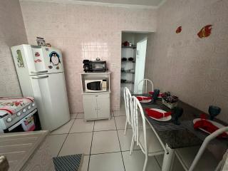 Pé na areia - 6 Hospedes Praia da Guilhermina- WI FI - Garagem- Quiosques e bares Supermercados ao lado - 5