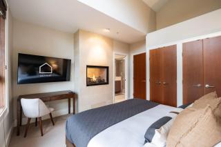 Fitzsimmons Walk 15 by Outpost Whistler - 7