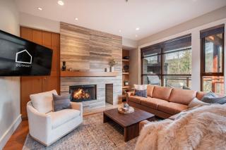 Fitzsimmons Walk 15 by Outpost Whistler - 0