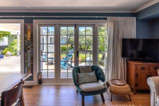 Art Cottages - Three Private Suites in Oneroa - 3