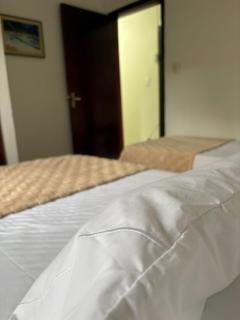 Uu'hull Surf House - 8