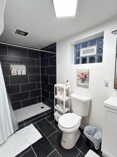 Cozy Basement Retreat on a Quiet Cul-de-Sac - 7