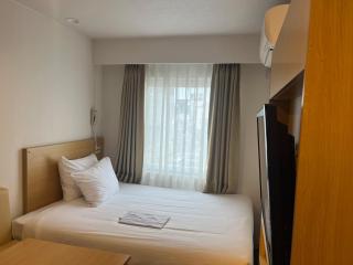 Rembrandt inn Aromori - 4