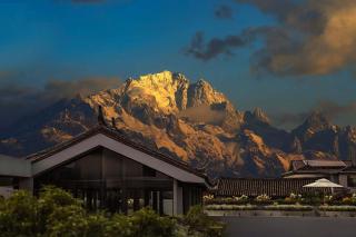 Bantang Zuoyou · Guanshan Jianxue · Private Hot Spring Healing Hotel (Baisha Ancient Town Branch) - 0