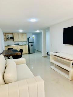 Apartamentos laureles estadio 101 ED MILA - 7