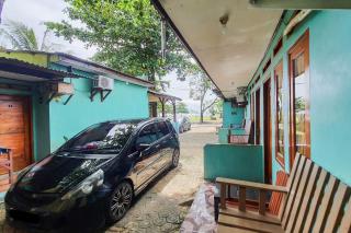 RedDoorz near Pantai Ujung Genteng 2 - 9