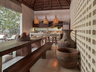 Jungle Villa Vogue-Featured Luxe Villa for 19 - 3