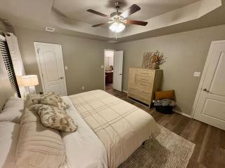 Northridge Family Retreat - 5