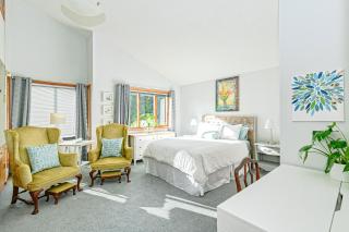 Bayview Bed and Breakfast - 9