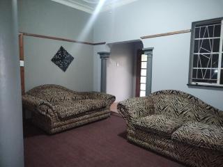 Lady Gray Guest House - 3