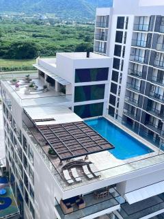 Modern loft with ocean views - 5