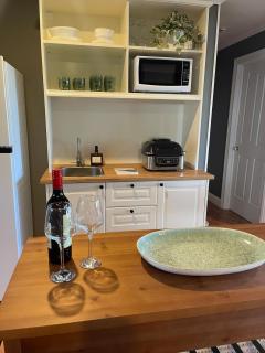 Windsor Retreat with City Views - 2