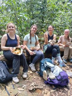 BACKPACKER LODGE Trekking & Transport - 1