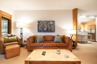 Taluswood 6 by Outpost Whistler - 1