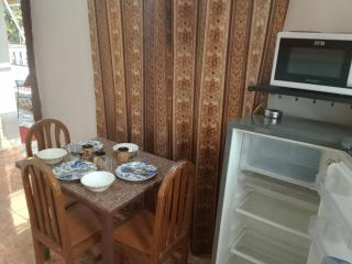 Alexmarie Guest house 5 min to candolim Beach - 1