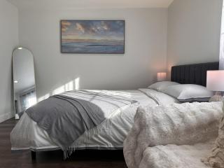 Cozy Home near Beaches, LAX, SoFi, Intuit Dome,405 - 0