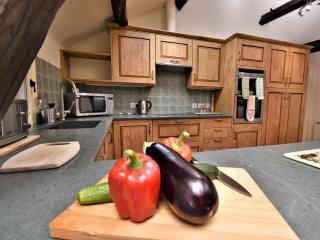 2 Bed in Eskdale SZ487 - 2