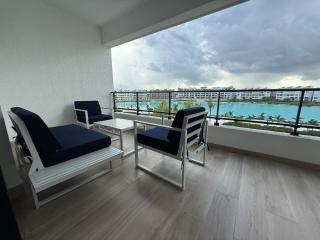 Majestic Lakefront Penthouse with Jacuzzi The City Beach Punta Cana RD - 7