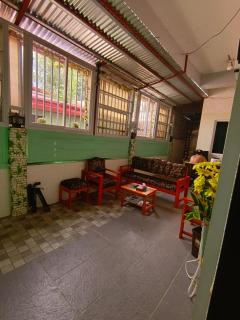 Renz transient house - 3