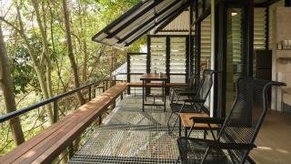 Amazing Mountain View Lodge with Pool - 0