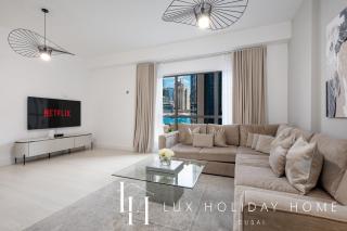 LUX The Luxurious Central JBR Suite - Dubai - 6