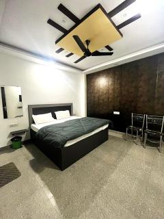 Hotel Shivaay Inn - 4