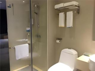 City Comfort Inn zhongshan Lihe Square Walmart - 1