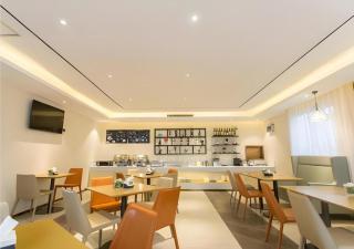 City Comfort Inn Guigang Zhongshan High Speed Railway Station - 8