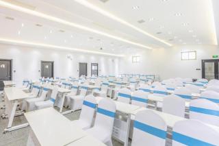 Xana Hotelle Tangshan North Railway Station - 1