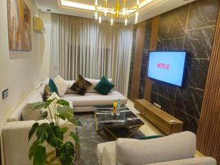 modern apartment opposite to HASSAN2 MOSQUE with side SEA view with sports machines with free underground GARAGE prohibited for unmarried couples of Arab origin space of 85m apartment too QUIET - 5