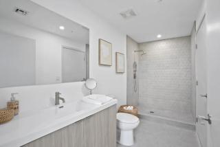 High Floor Property-Expansive Views- Sleep 6 Miami - 3