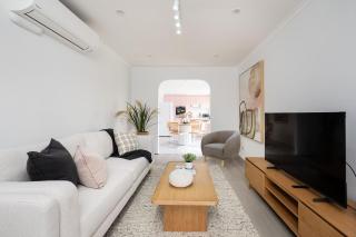 Westside Lake and Bay - Altona - 0