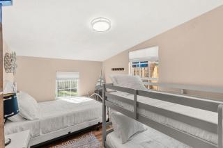 2570 Vernon Drive - 3